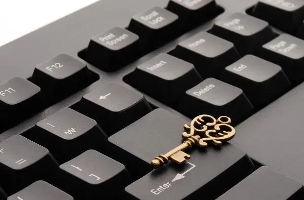 魔兽争霸截图技巧：使用Print Screen键截图并查看方法