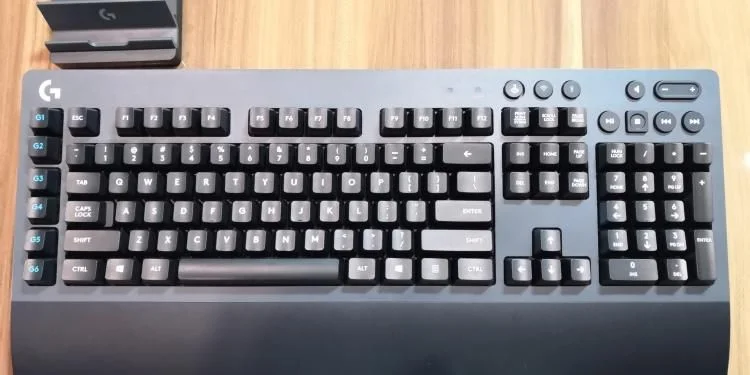 魔兽争霸选手键盘推荐：机械键盘首选，罗技G513／G613无线佳选